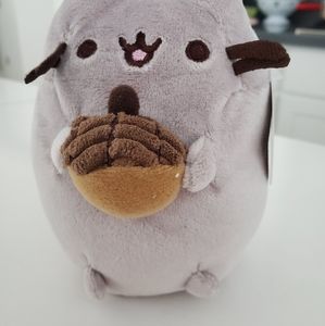 Pusheen Fall 2017 Acorn Plushie
